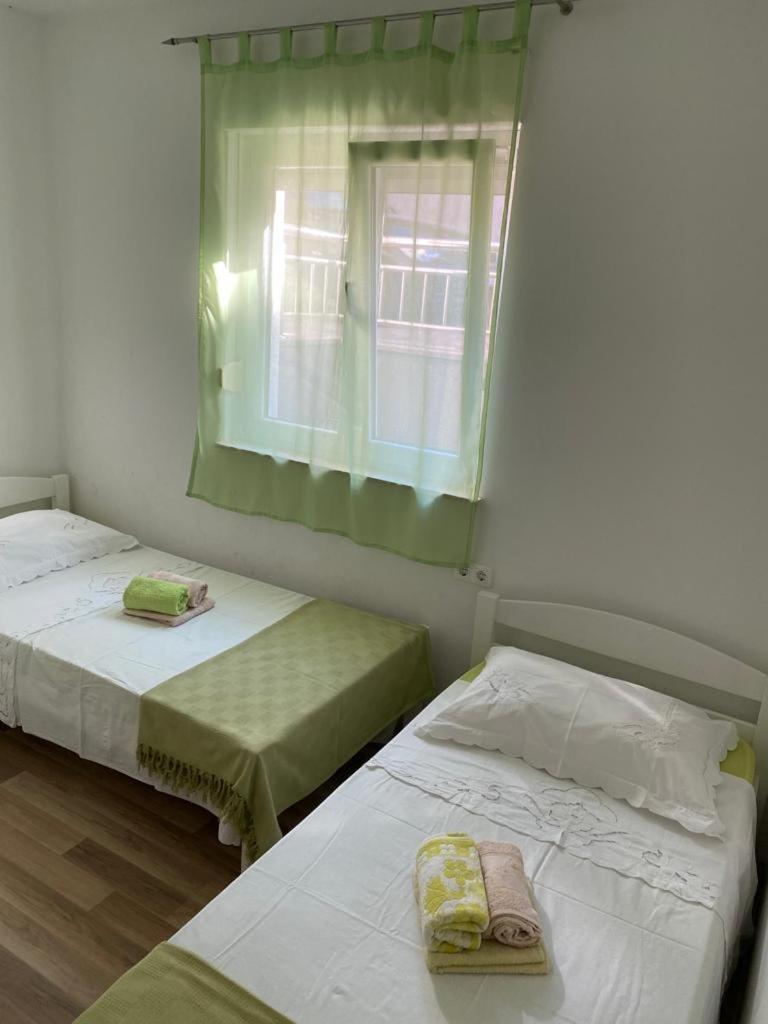Dina Apartment Trogir Exterior photo